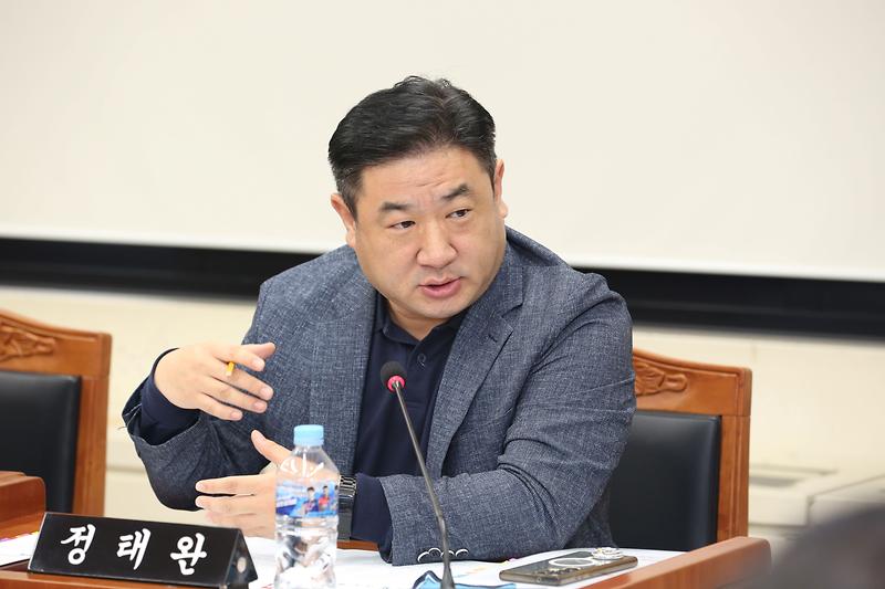 2024.10.15._제270회_제5차_복지도시위원회_(38).jpg 이미지