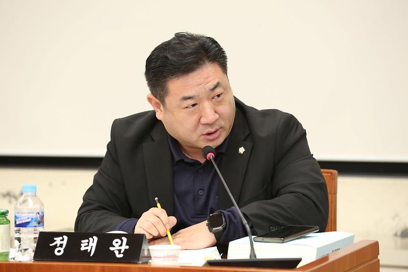 2024.12.09._제271회_제4차_복지도시위원회_(37).jpg 이미지