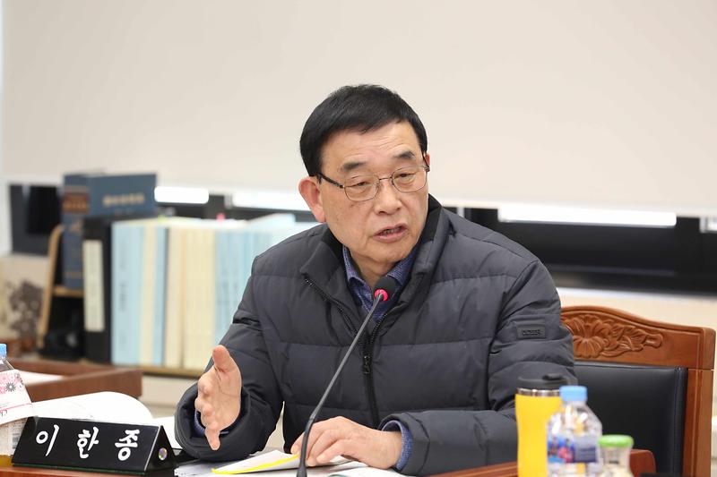 2025.02.10._제272회_제2차_자치행정위원회_(17).jpg 이미지