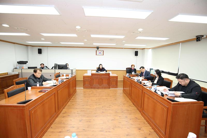 2025.04.04._제273회_제3차_복지도시위원회_(18).jpg 이미지