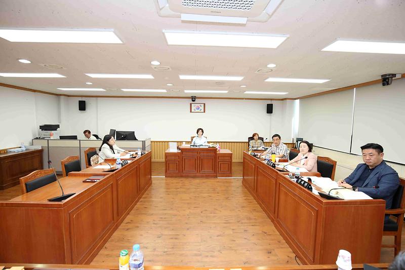 2025.06.12._제274회_제2차_복지도시위원회_(27).jpg 이미지