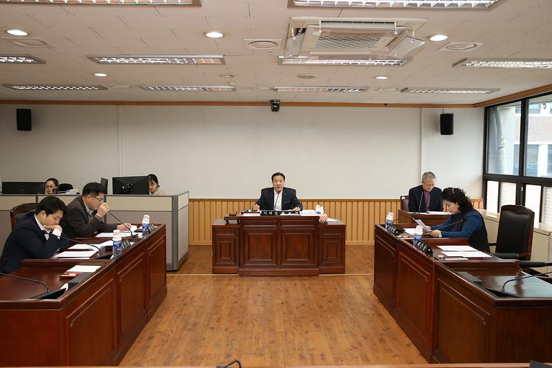 2019.12.4.보도자료(클린로드5차_특위-연장의_건).jpg 이미지