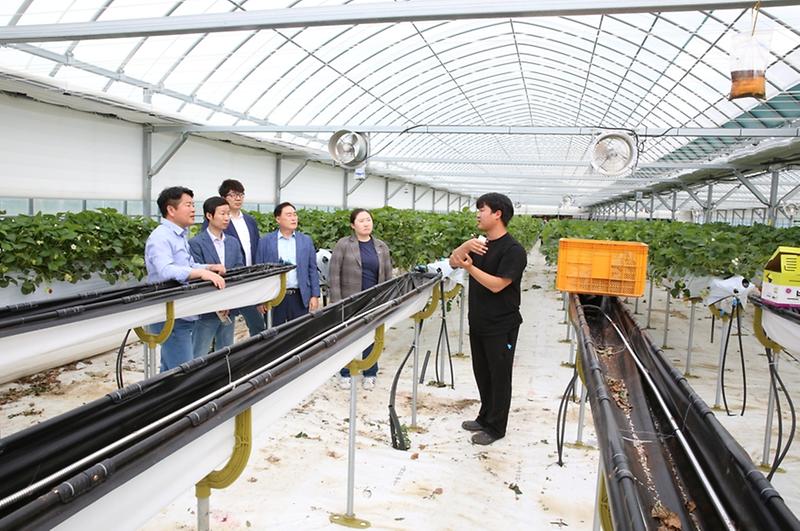 2023-05-26_보도자료_사진(서구의회_「서구_도시농업연구회」,_첫_선진지_견학).jpg 이미지