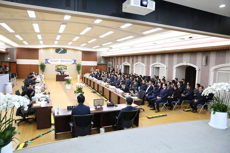 2024-11-21_보도자료(인천_서구의회,_행정사무감사_돌입)(1).jpg 이미지