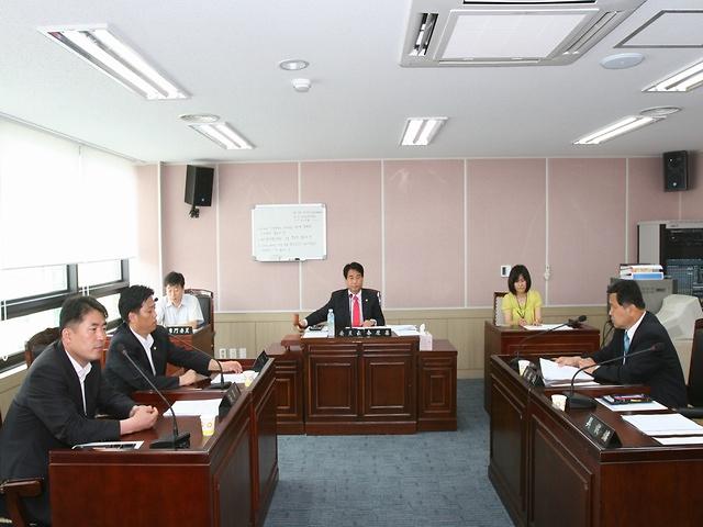 의회운영위원회 개최(09.6.29.) 사진