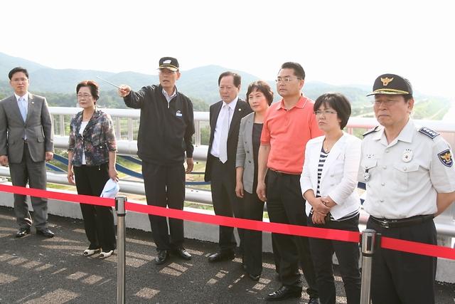 경인아라뱃길 임시개통식 사진