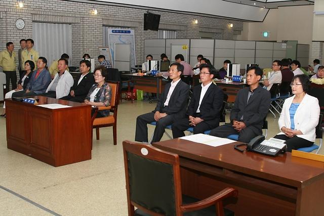 을지연습 상황실 방문 사진