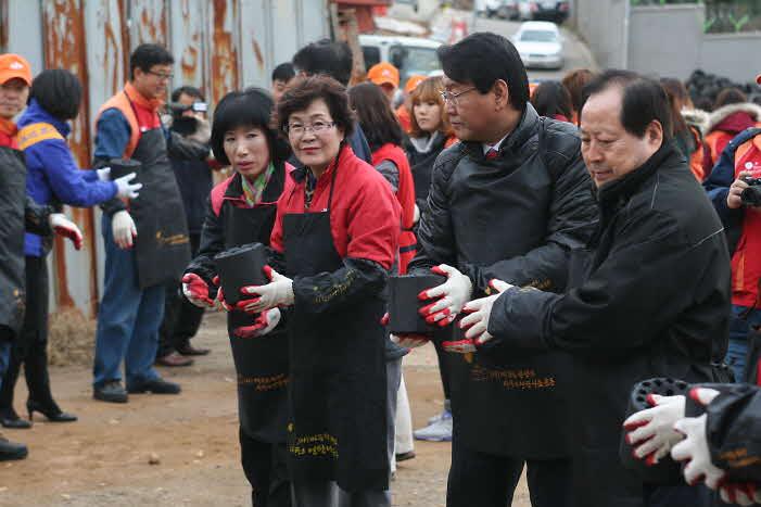 sk연탄나눔행사 사진