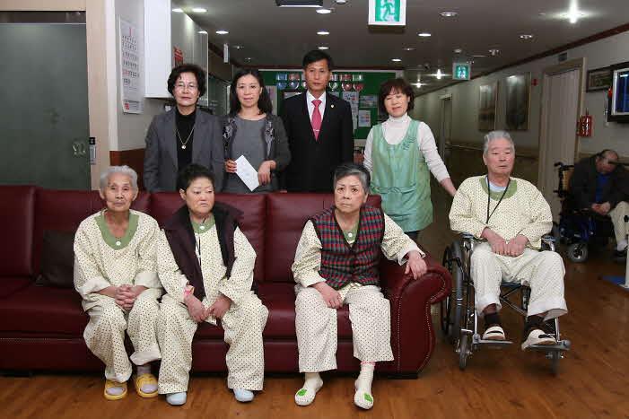 해피실버요양원 방문 사진