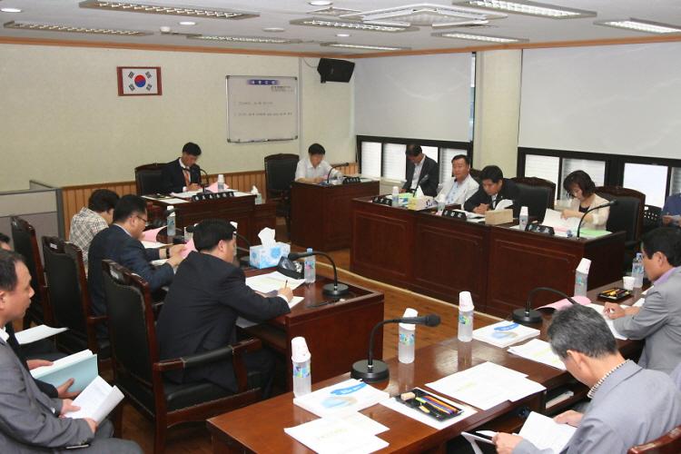 예산결산 특별위원회 개최 사진