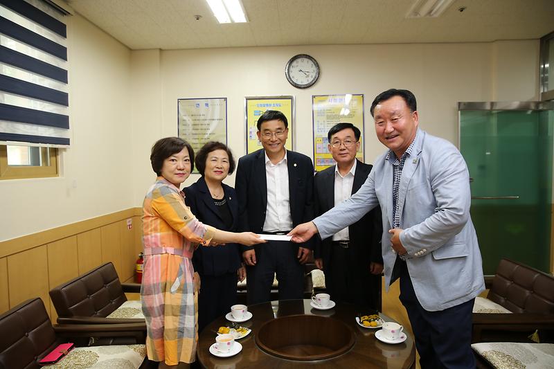 추석맞이 사회 복지 시설  방문 사진