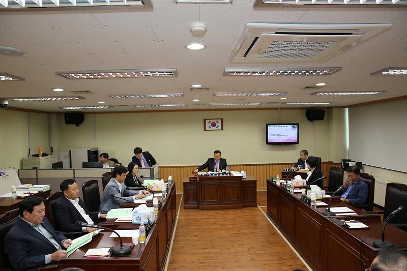 제213회 서구의회 임시회 제4차 복지도시위원회 사진