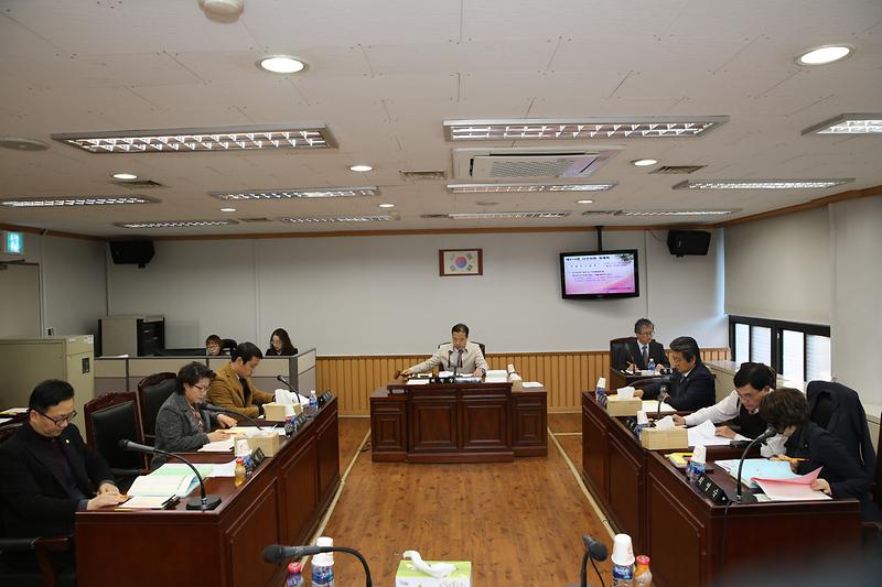 제214회 서구의회 제2차 정례회 제2차 기획총무위원회 사진