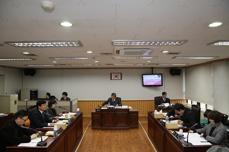 제214회 서구의회 제2차 정례회 제2차 예산결산특별위원회 사진