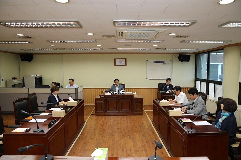 제211회 서구의회 임시회 제1차 기획총무위원회 사진