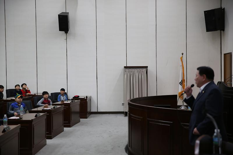 양지초등학교, 서구의회 방문 사진