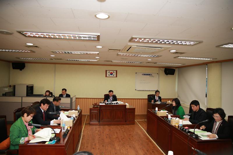 제208회 서구의회 임시회 제3차 기획총무위원회 사진