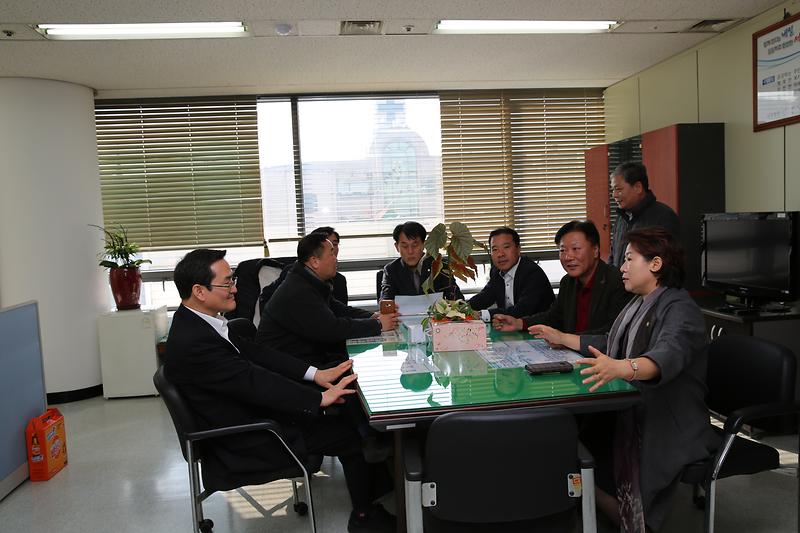 청사재배치에_따른_제2청사_방문_(2).jpg 이미지