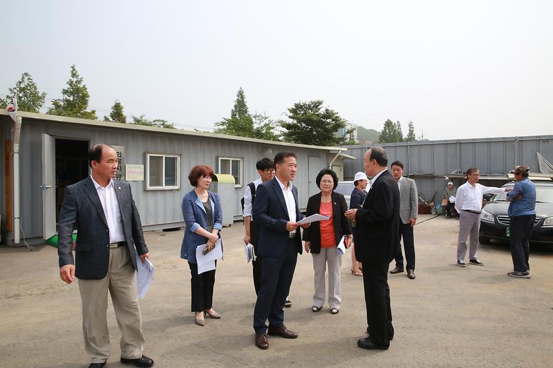 기획총무위원회 현장 방문(화물차 공영주차장/2017.7.13.) 사진