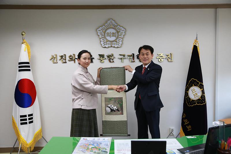 중국_면양시_정부관계자_접견(2017.10.16.).jpg 이미지