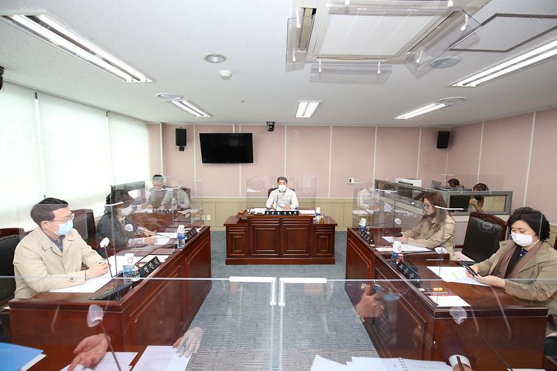  제240회서구의회 임시회  제2차 의회운영위원회(2020.10.21.) 사진