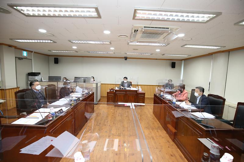 제241회 서구의회 제2차 정례회 제1차 자치행정위원회(2020.12.02.) 사진