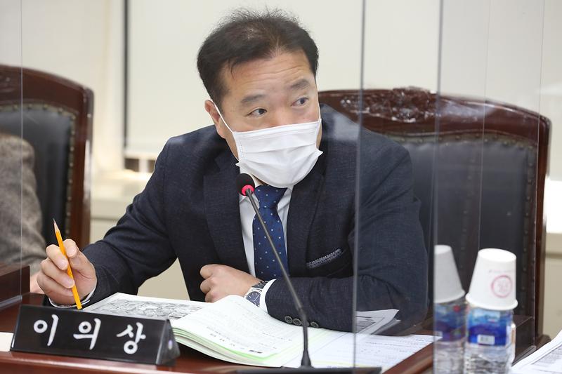 2021.02.18._제242회_제2차_자치행정위원회__(3).jpg 이미지