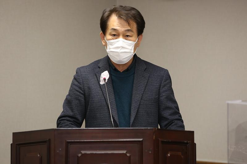 2021.02.25._제242회_제6차_복지도시위원회__(10).jpg 이미지