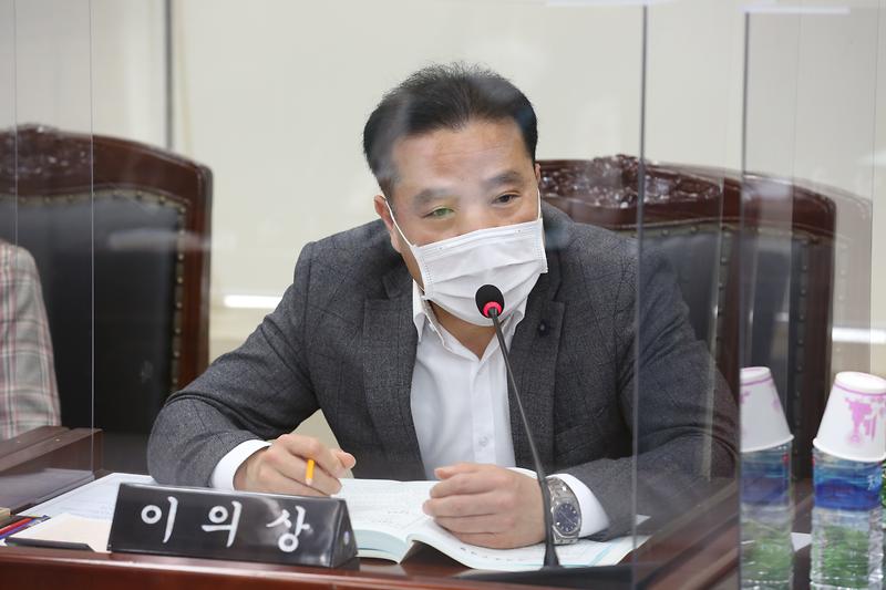 2021.04.06._제243회_제1차_자치행정위원회__(18).jpg 이미지