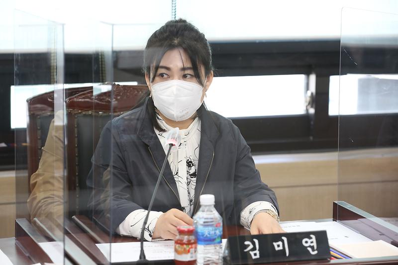 2021.04.13._제243회_제1차_의회운영위원회__(15).jpg 이미지