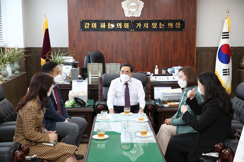 2021.04.19._인천수어통역센터_감사패_수여_(8).jpg 이미지