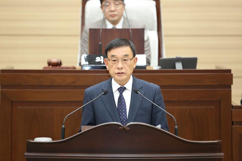 2024.12.13._제271회_서구의회_제2차_정례회_제3차_본회의_(41).jpg 이미지