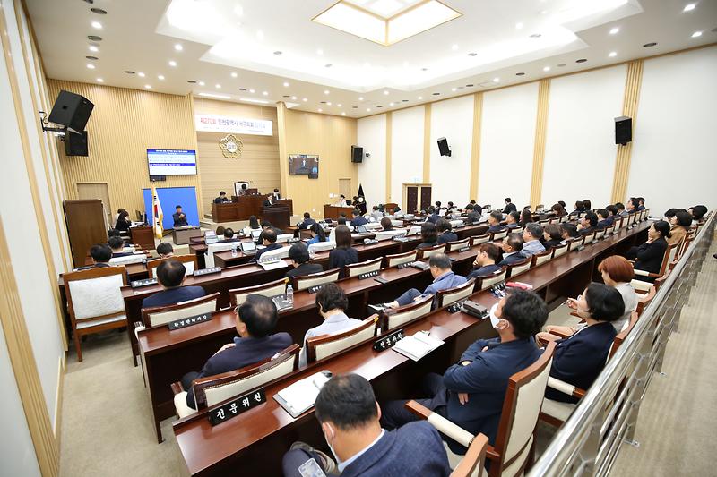 2024-10-16_보도자료(인천_서구의회_제270회_임시회_폐회))사진(2).jpg 이미지