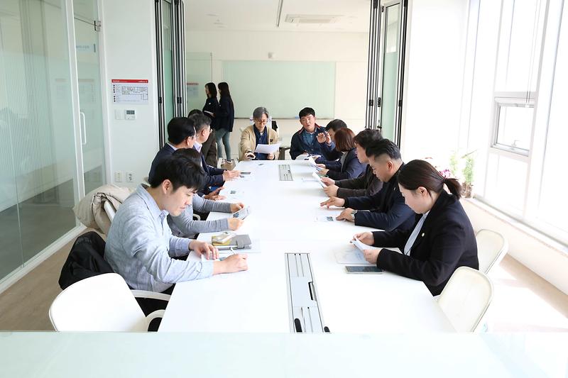 2025.03.26._서구_반려동물_정책연구회_간담회및현장방문(오산)_(19).jpg 이미지