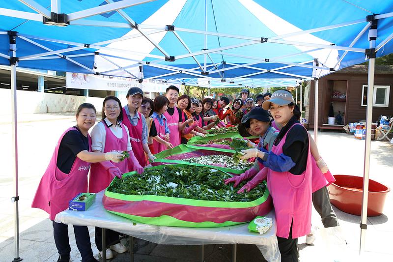2025.06.05._저소득층을_위한_여름김치담그기(서구여성단체)_(41).jpg 이미지