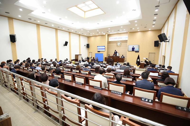 2025.06.09._제274회_서구의회_제1차_정례회_제1차_본회의_(176).jpg 이미지