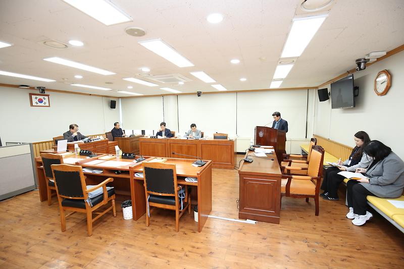 2026.03.27._제279회_창신초교_교육환경_개선_협약_점검_특위_(29).jpg 이미지