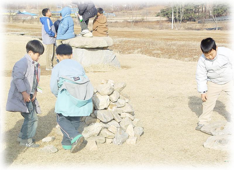 테마기행-고인돌에서 사진