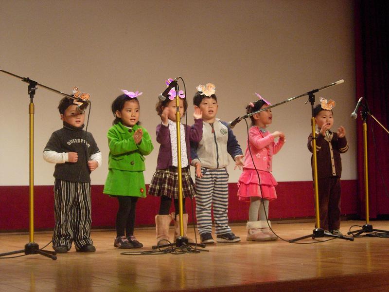 문화교실 모둠발표회(5)-동화구연 사진
