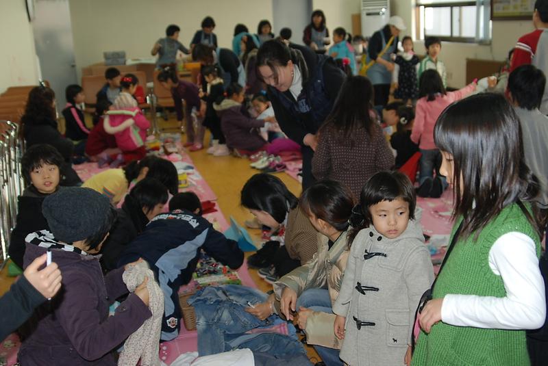 푸른샘 어린이 장터(12.22) 사진
