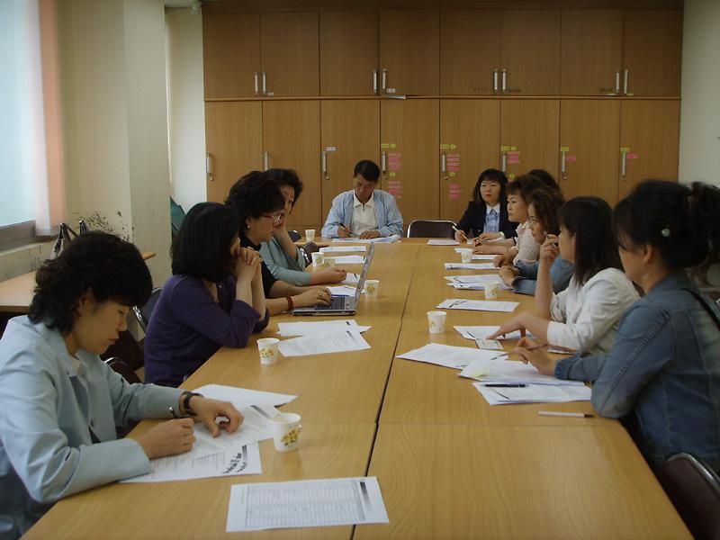 강사와의 간담회 실시 사진