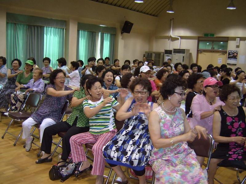 웃음치료무료특강 사진