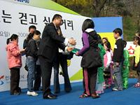 어린이그림그리기대회 시상 축하해요 사진