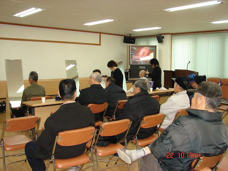 어르신 이미용 봉사활동 실시 사진
