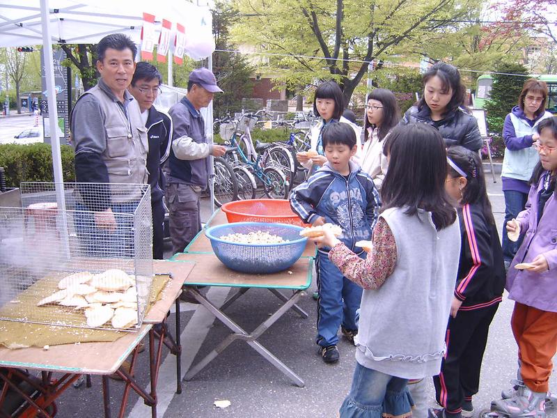 푸른샘 어린이도서관 4돌잔치(2009.4.26) 사진
