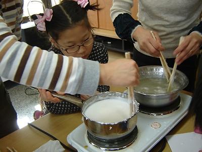 3월 체험학습(천연비누만들기) 사진
