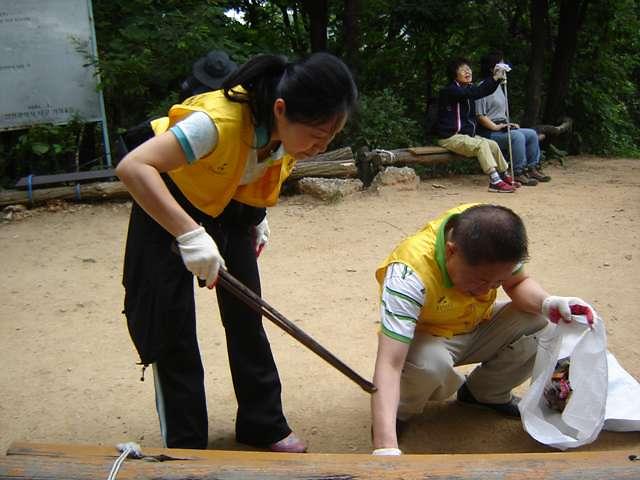 주민자치위원회 호봉산 환경정비 실시 사진