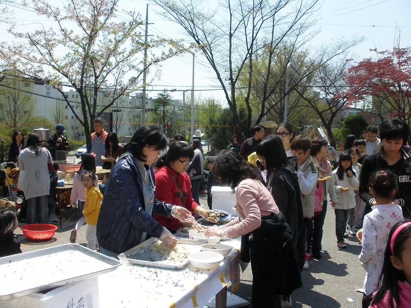 푸른샘어린이도서관 5돌잔치 사진