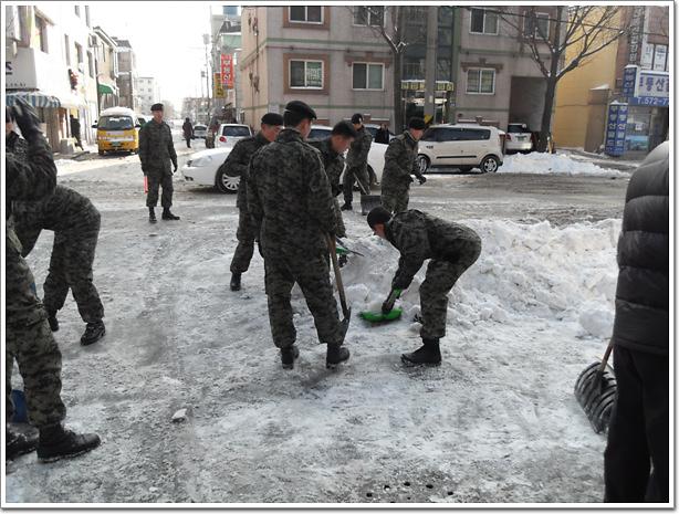 제설작업 사진