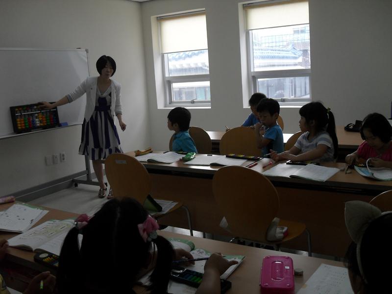 주민자치센터 문화교실(예스셈 주산암산교실) 운영 사진